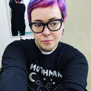 Meet your Posher, Leslie